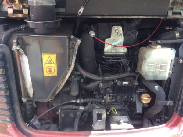 Takeuchi TB016 Mini Excavator - Image 6