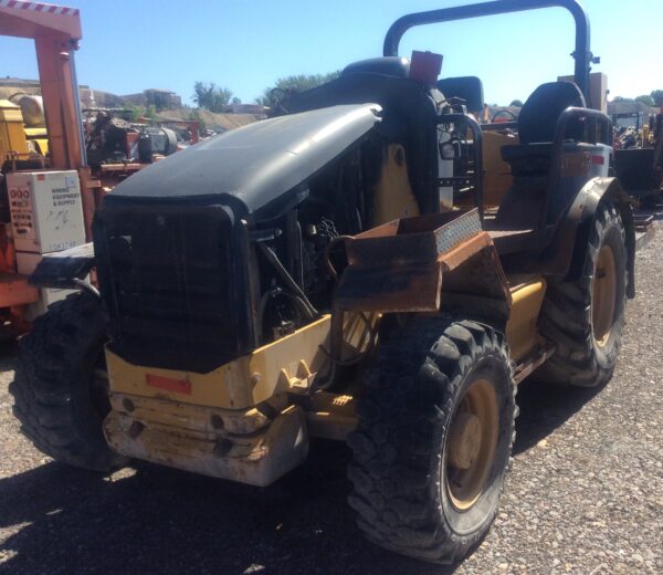 Caterpillar 414E Tractor