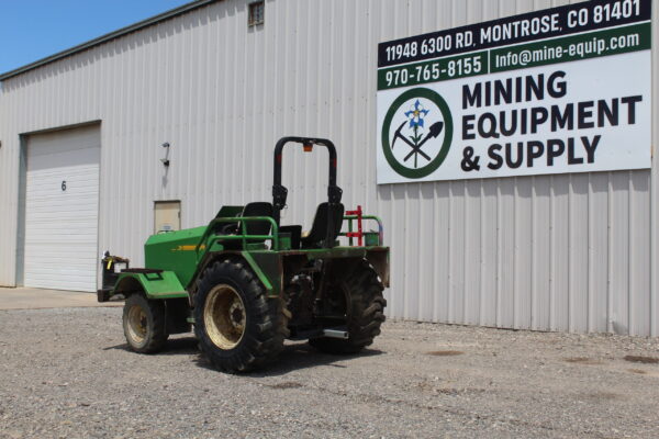 John Deere Tractor - Image 3