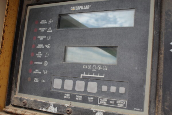 Caterpillar XQ350 Generator - Image 4