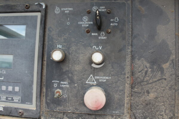 Caterpillar XQ350 Generator - Image 5