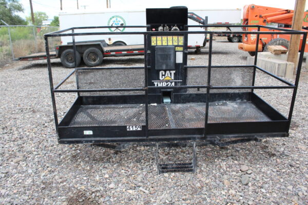 Caterpillar THP24S Man Basket