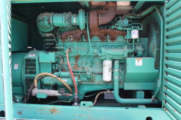 Cummins Onan 350 Generator - Image 4