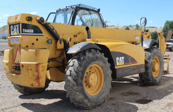 Caterpillar TH460B Telehandler - Image 4