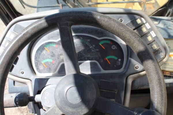 Caterpillar TH460B Telehandler - Image 7