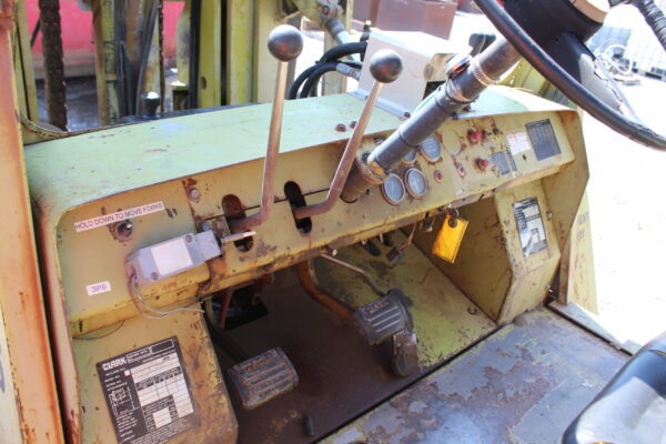 Clark C500YS250D Forklift - Image 7