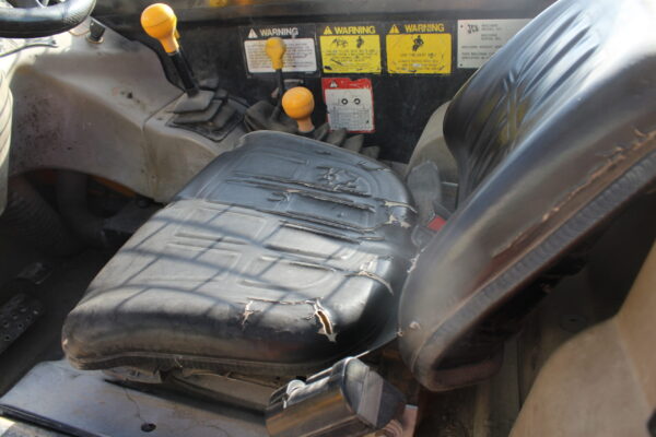 JCB 520 Telehandler - Image 5