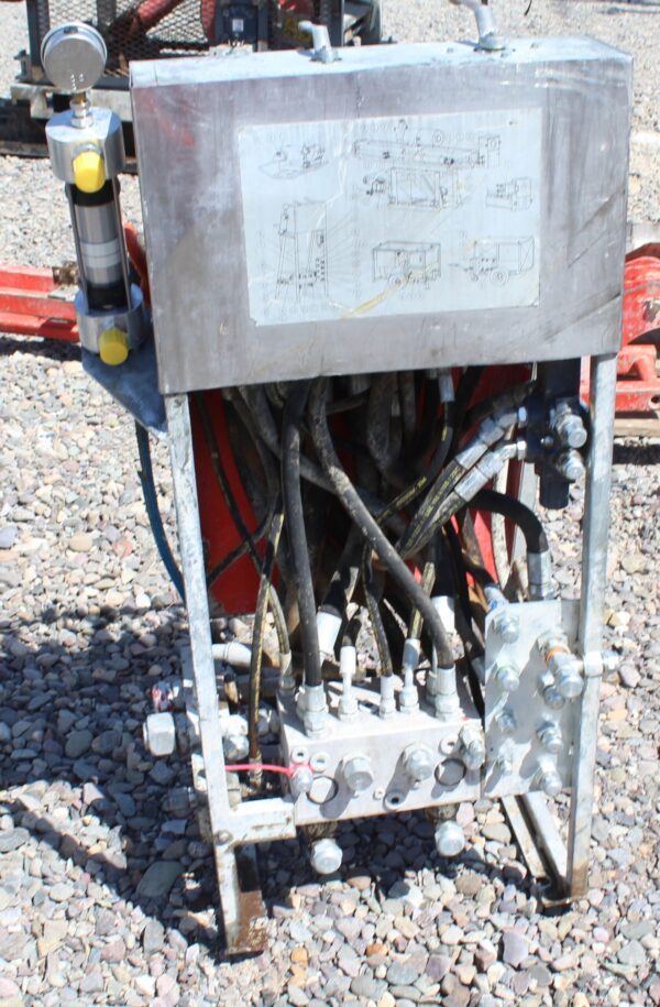 Sandvik DE140 Core Drill - Image 9