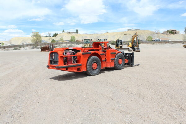 Toro 151 LHD - Image 5