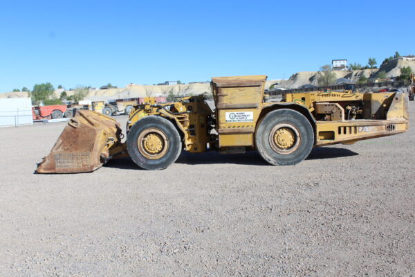 Caterpillar R1300 Elphinestone - Image 4