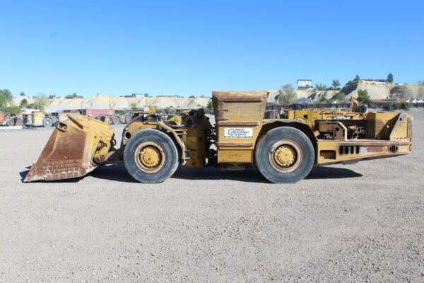 Caterpillar R1300 Elphinestone