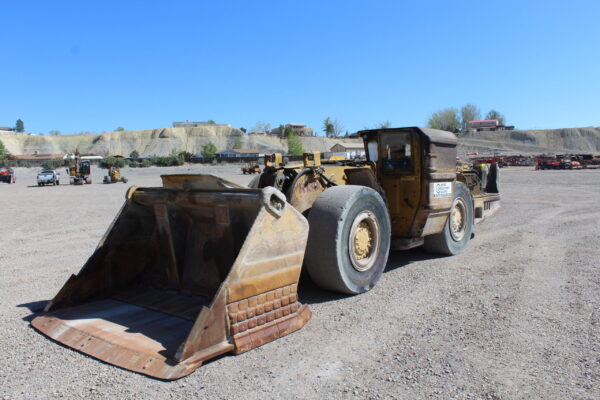 Caterpillar R1300G Elphinestone - Image 3