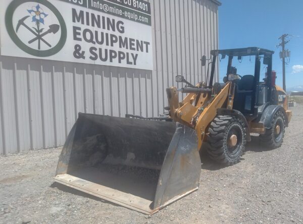 Caterpillar 906M Wheel Loader - Image 2