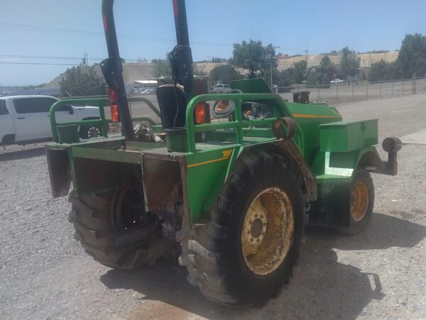John Deere Tractor - Image 4