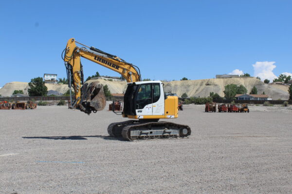Liebherr R914