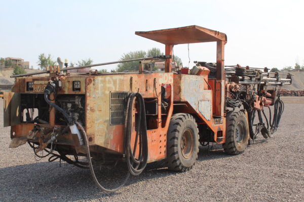 Tamrock Axera D06