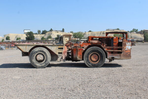 DUX DT-15 FLP Water Truck