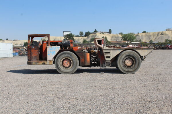 DUX DT-15 FLP Water Truck - Image 5