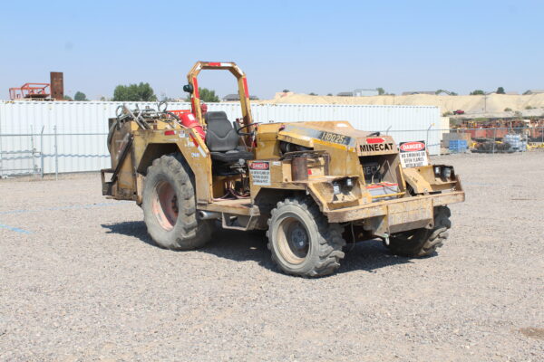 Minecat Lube Tractor - Image 4