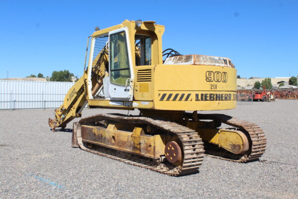 Liebherr 900 - Image 4