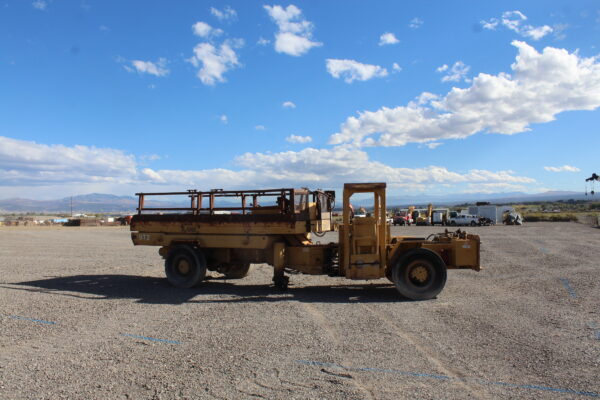 DUX SL6000 Scissor LIft - Image 6